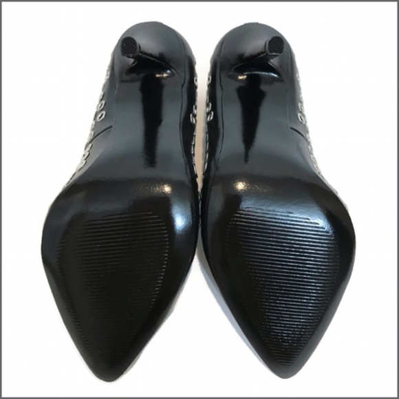 Steve Madden Grommit Pump - Picture 4 of 4